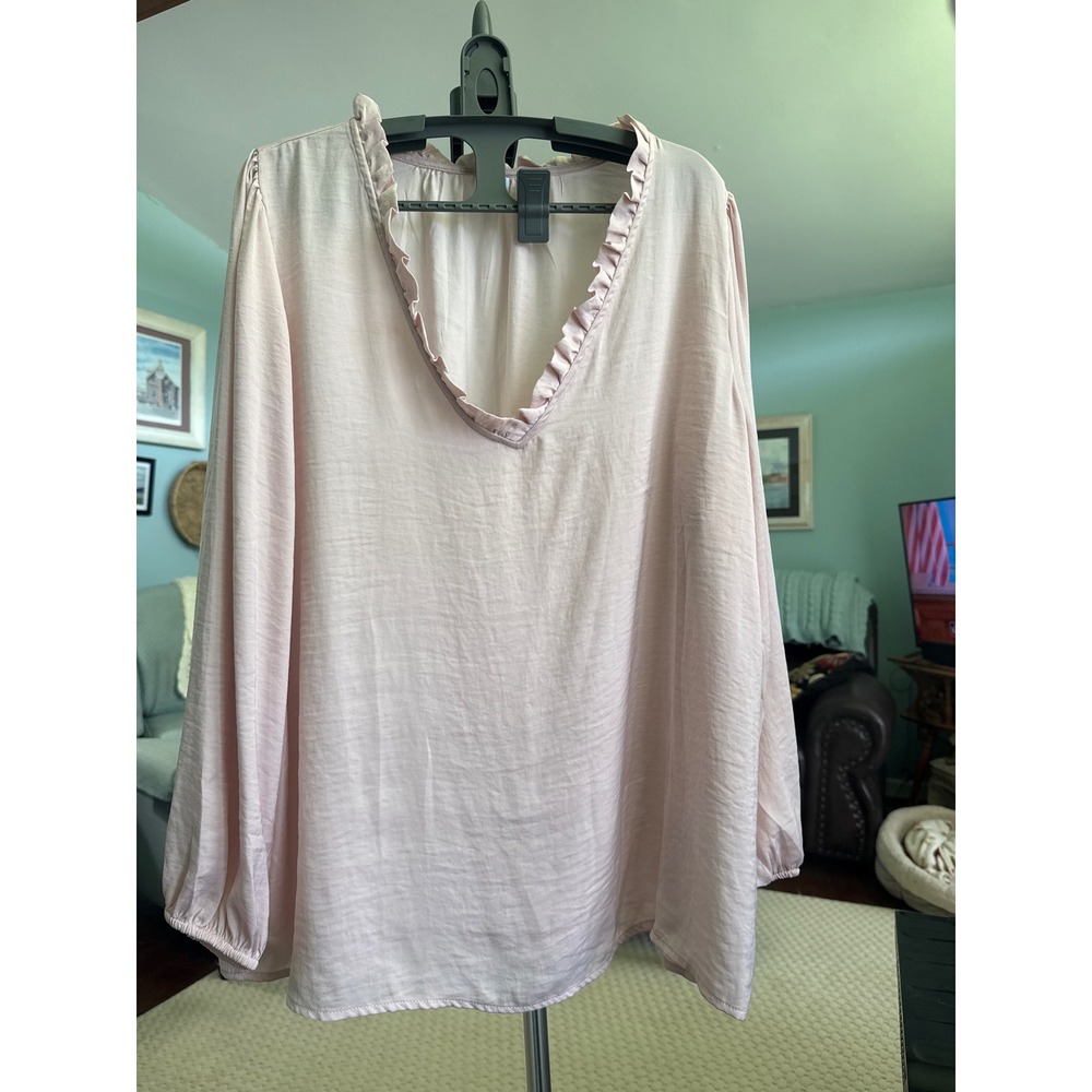 Old Navy Womens XL Blush Pink Ruffle V-Neck Long Sleeve Blouse 378832-00-1